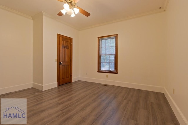 152 Lakeview Dr, Jesup, GA 31545 - empty room with dark wood-style flooring, baseboards, crown molding, and ceiling fan