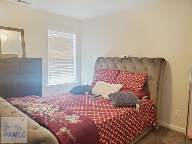 bedroom featuring carpet floors