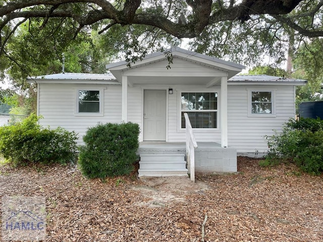 view of front of home