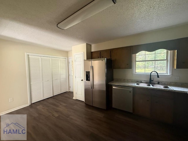 936 Pineland Ave, Hinesville, GA 31313 - photo 8