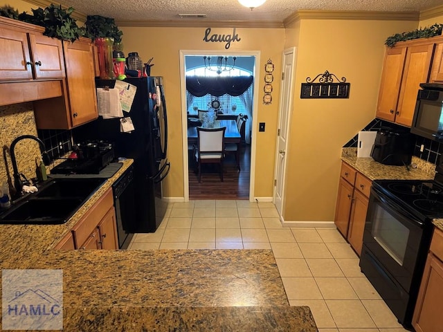 Listing photo 2 - caption unavailable