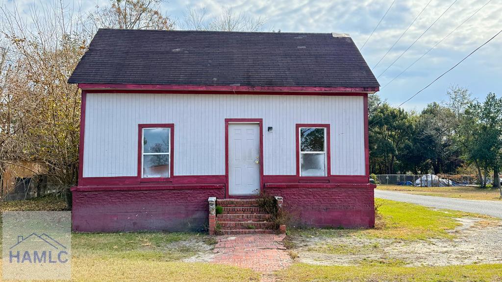 356 N Fourth St, Jesup, GA 31545 - photo 1