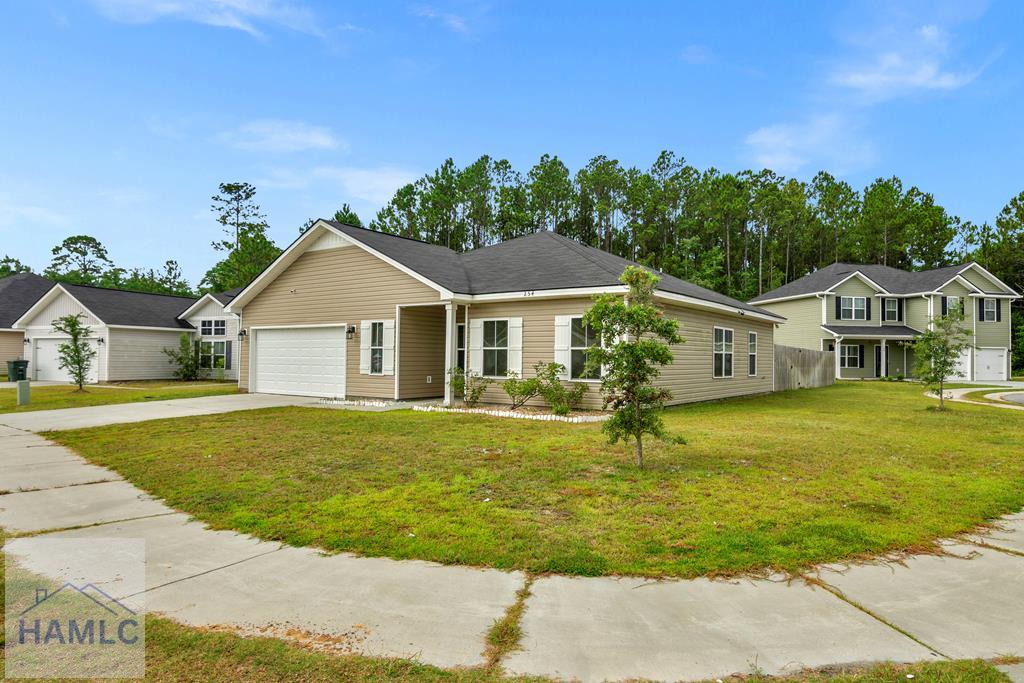 254 Grayson Ave, Hinesville, GA 31313 - photo 1