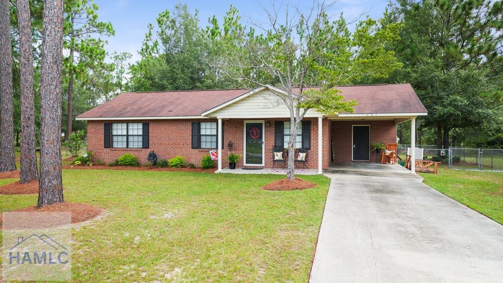 721 Linden Bluff Rd, Jesup, GA 31545 - photo 1