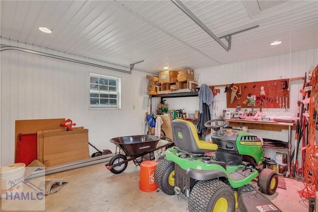 655 Littlefield St, Jesup, GA 31546 - garage with recessed lighting