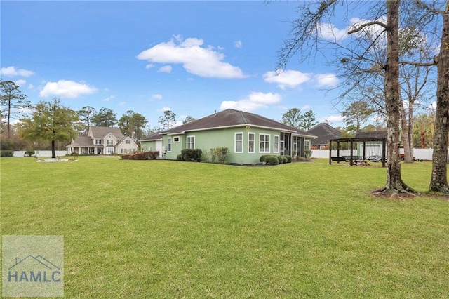 655 Littlefield St, Jesup, GA 31546 - exterior space with a gazebo