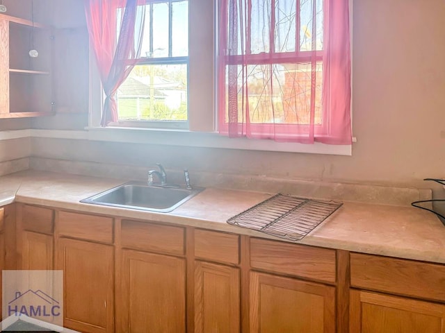 726 E 40th St, Savannah, GA 31401 - photo 11