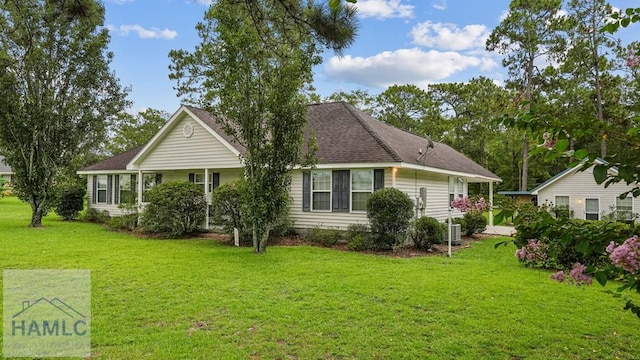 705 S 11th St, Jesup, GA 31545 - back of property featuring a yard