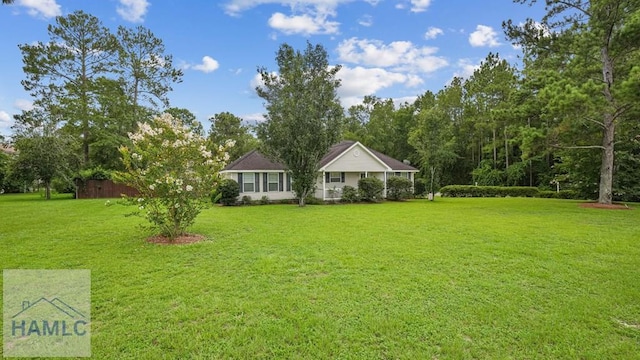 705 S 11th St, Jesup, GA 31545 - view of grassy yard
