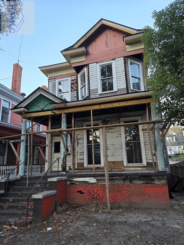 view of front of home