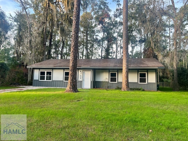 604 Heritage Dr, Hinesville GA, 31313, 5 bedrooms, 2 baths house for sale