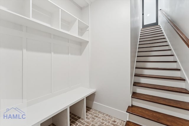 mudroom featuring baseboards