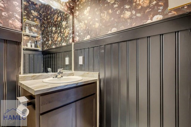 bathroom featuring vanity