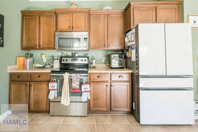 kitchen featuring stainless steel appliances