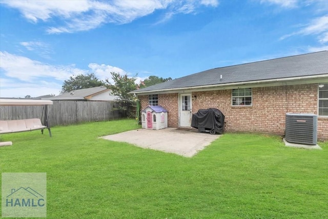 1325 Loblolly Dr, Hinesville, GA 31313 - view of yard with a patio