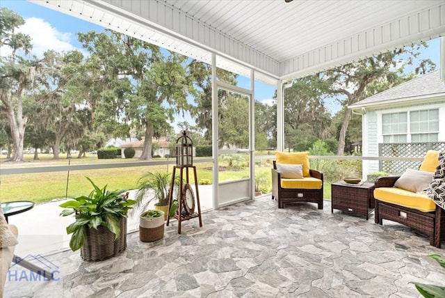 view of sunroom / solarium