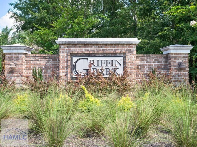1201 Grayson Ave, Hinesville, GA 31313 - view of community / neighborhood sign