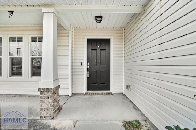 view of property entrance