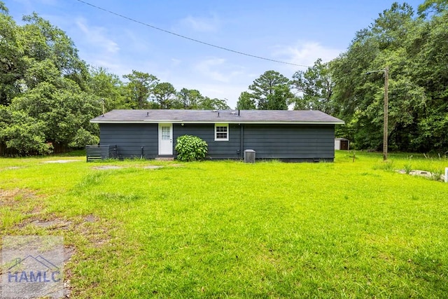 1869 Freedman Grove Rd, Fleming, GA 31309 - back of property featuring a yard