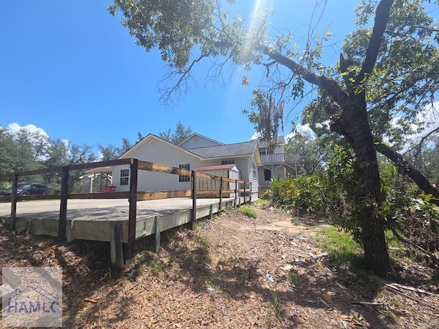 5927 Yellow Bluff Rd, Blackshear, GA 31516 - view of yard with a wooden deck