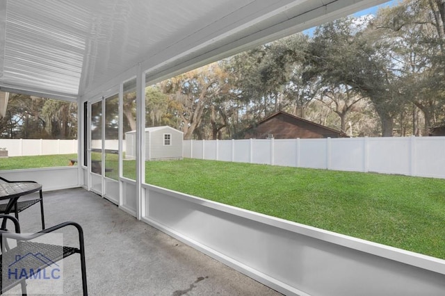 view of sunroom / solarium