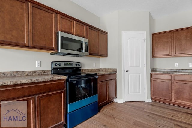 1295 Windrow Dr, Hinesville, GA 31313 - photo 8