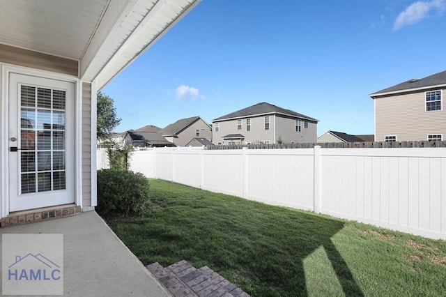 99 Scarlett Ln, Richmond Hill, GA 31324 - view of yard featuring a residential view