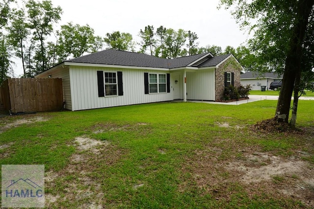 21 Oak Ridge Cemetery Rd SW, Ludowici, GA 31316 - ranch-style house with brick siding