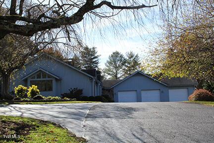 235 Fisher Rd, Jonesville, VA 24263 - photo 2