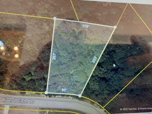 62 River Pointe Dr, Greeneville, TN 37743