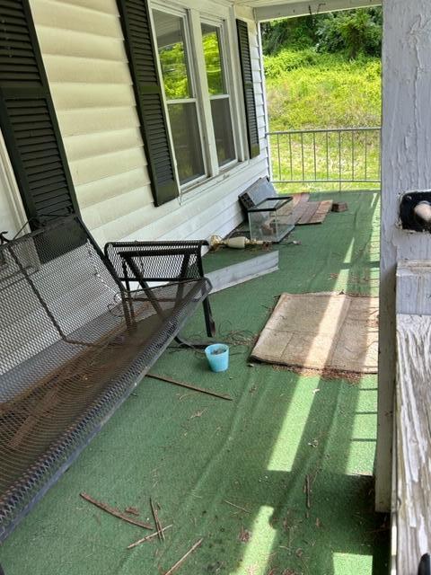 1144 Fairview Rd, Duffield, VA 24244