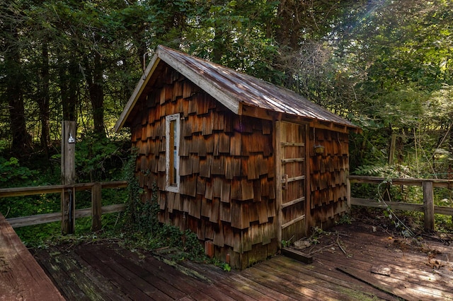 view of shed / structure