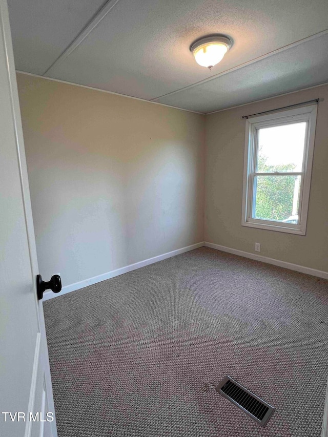 empty room with carpet