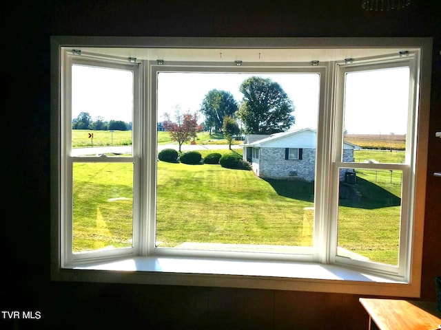 doorway to outside with a healthy amount of sunlight