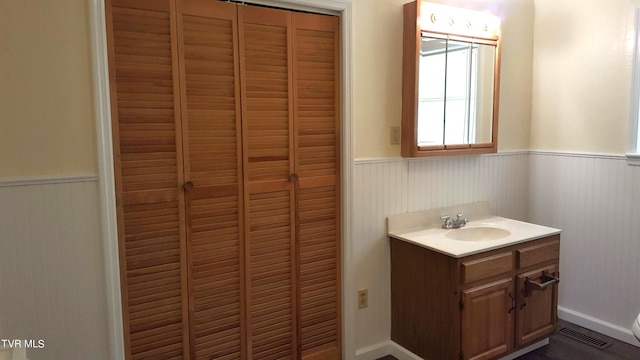 bathroom with vanity