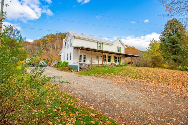 view of front of house featuring covered porch