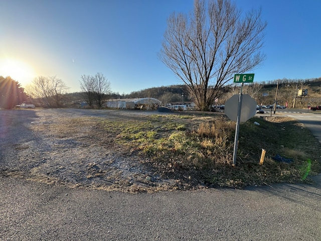 1903 W G St, Elizabethton, TN 37643