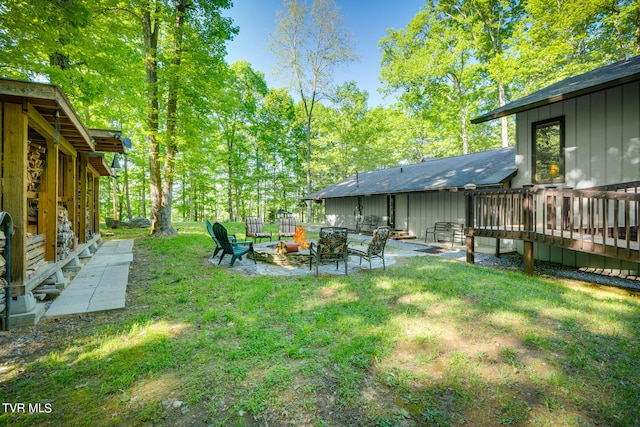 117 Lakeside Dr, Gray, TN 37615 - view of yard with a wooden deck, an outdoor fire pit, and a patio