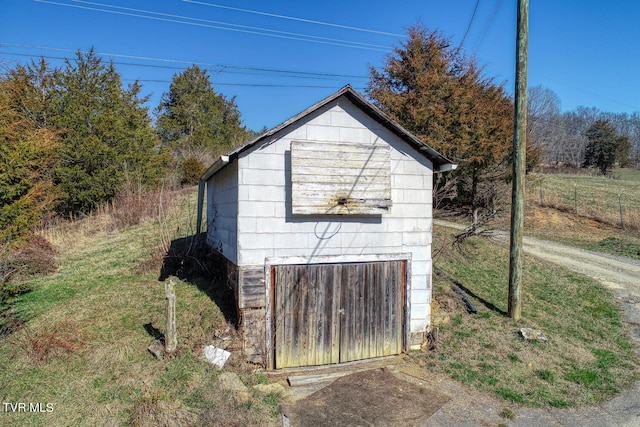 view of shed / structure