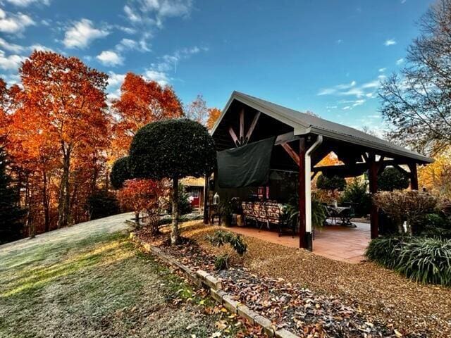 570 Stephen Brooks Rd, Greeneville, TN 37743 - view of yard featuring a patio area and a gazebo