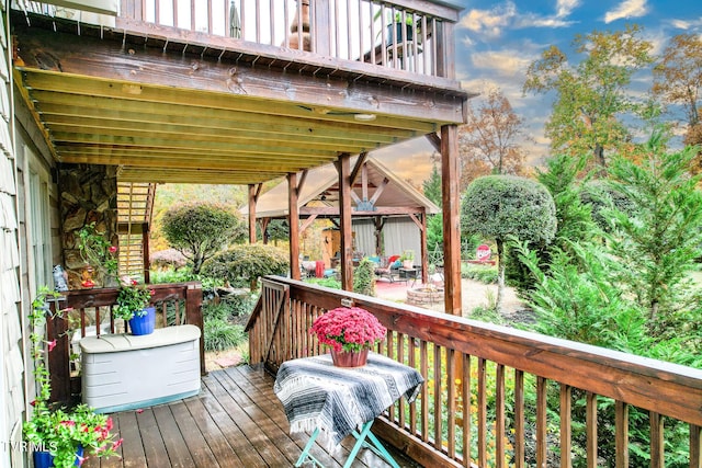 570 Stephen Brooks Rd, Greeneville, TN 37743 - view of wooden terrace