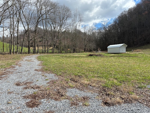 Listing photo 3 for 166 Holston Mountain Rd, Elizabethton TN 37643