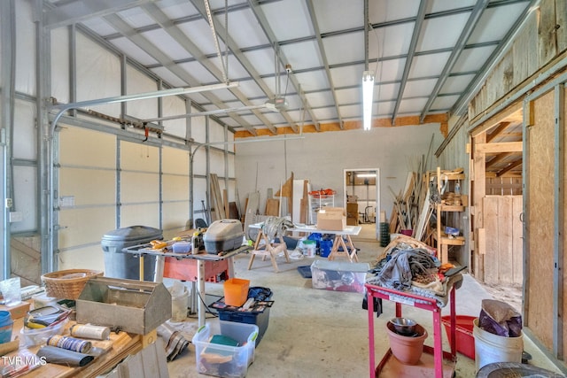 545 Mcmillian Rd, Midway, TN 37809 - view of garage