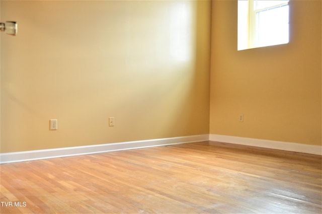 empty room featuring light hardwood / wood-style flooring