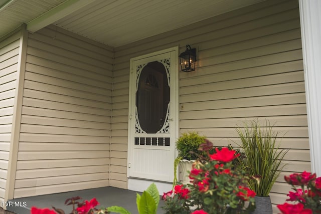 1466 Broad St, Elizabethton, TN 37643 - view of exterior entry