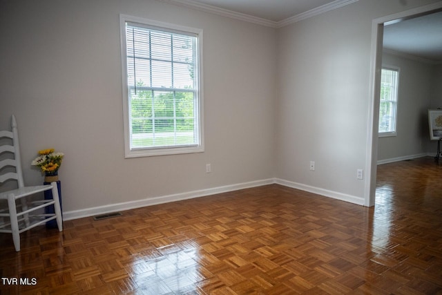 1466 Broad St, Elizabethton, TN 37643 - empty room featuring crown molding, baseboards, and visible vents
