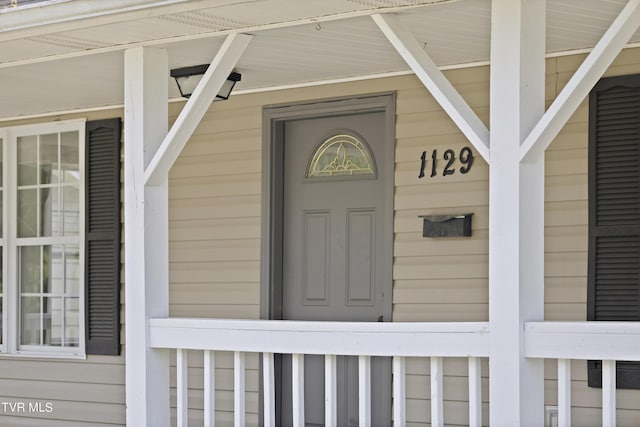 view of entrance to property