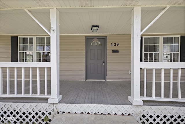 view of property entrance