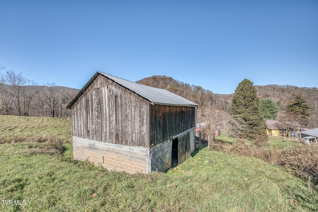 view of shed / structure