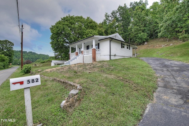 582 Coal Chute Rd, Elizabethton, TN 37643 - photo 1